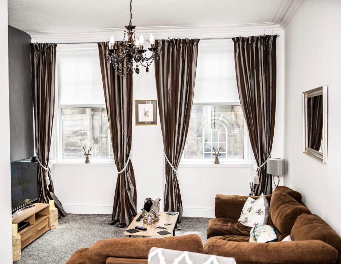 Rose Apartment 2-Bed Town Centre Apartment In Ayr Buitenkant foto